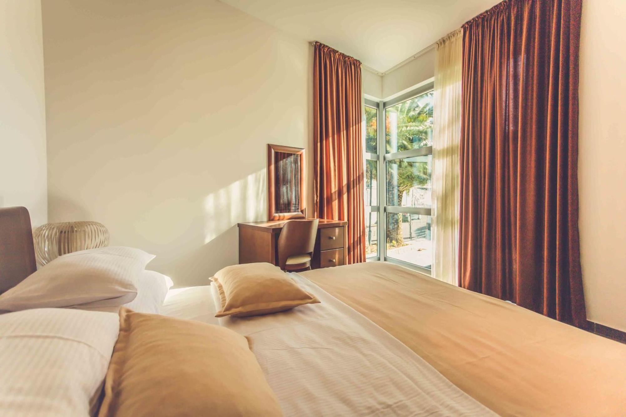 Love Live Hotel Sutomore Rum bild