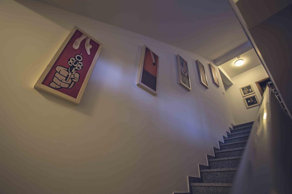 Love Live Hotel Sutomore Exteriör bild