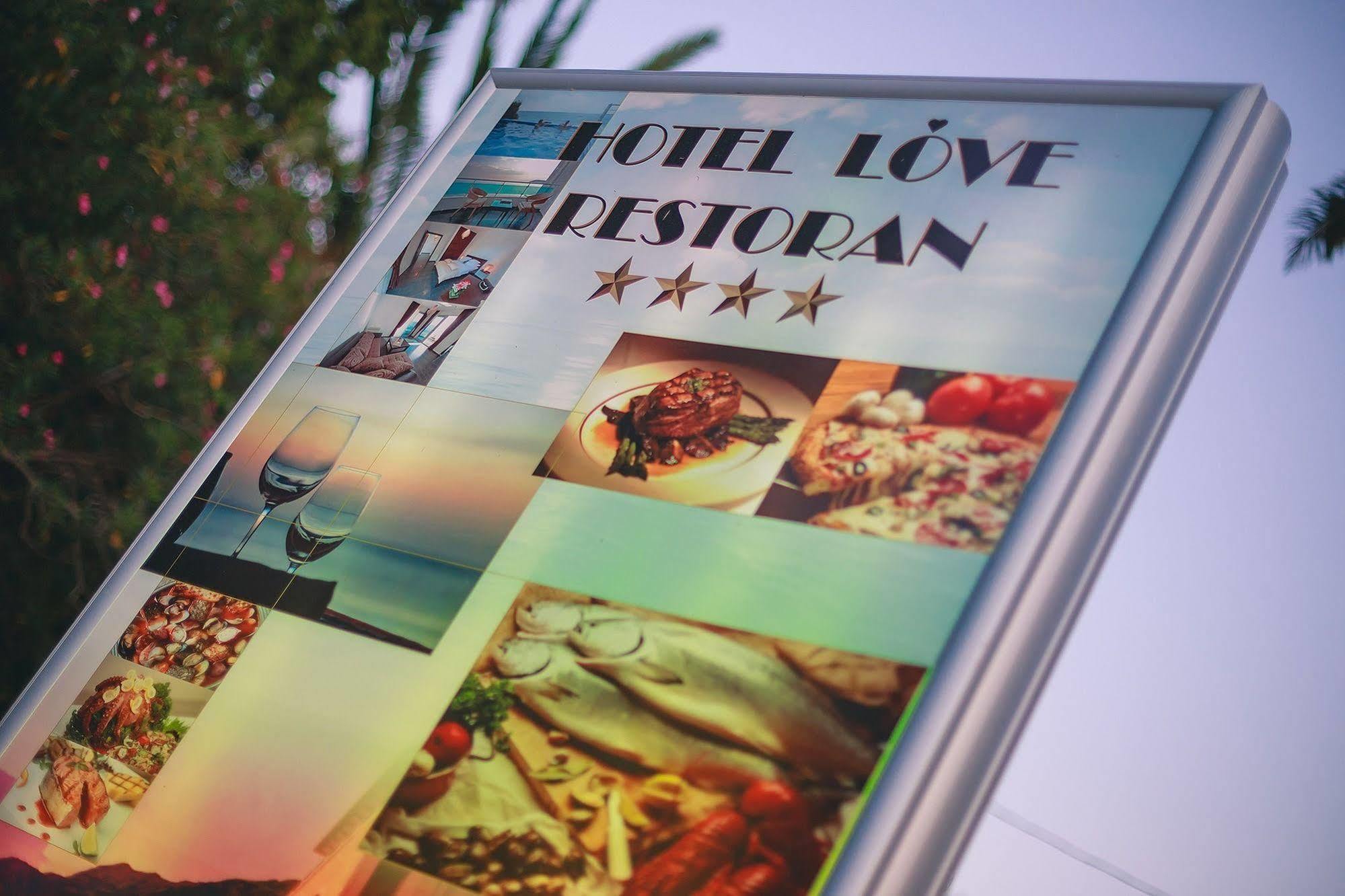 Love Live Hotel Sutomore Exteriör bild